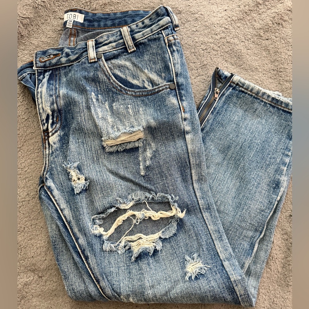 Tobi Ripped Denim Jeans